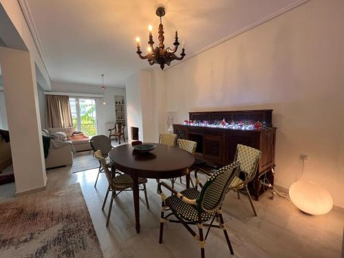 Enteka - 3 bedroom apartment in the centre of Nafplio