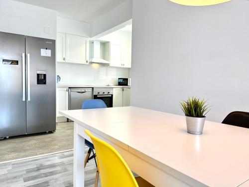 Tangerine Apartment by go nomad