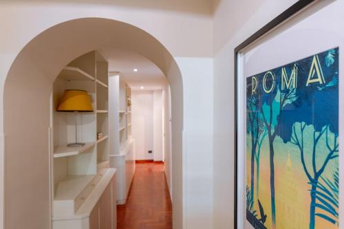 Borgo Vittorio Grand Suite between light and art