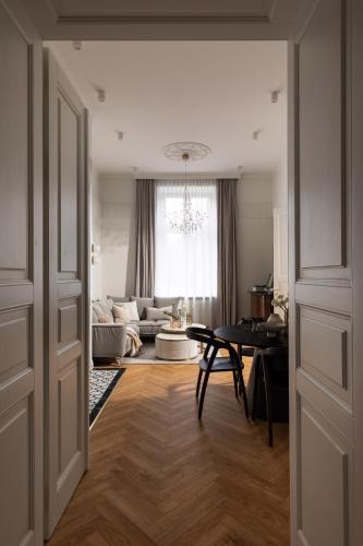 Luxury Apartment with Sauna and Bathtub 3 min Main Square