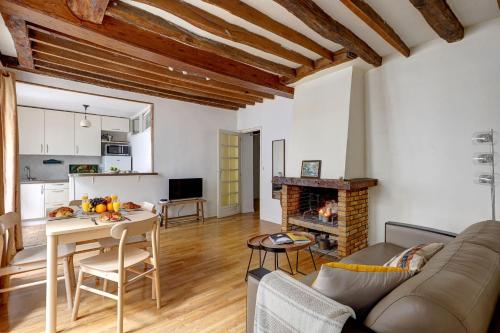 BnBNova - 1BR Eiffel Tower & Rue Cler