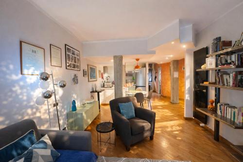VATICAN GLAMOROUS at Passeggiata del gelsomino - FREE Parking, 4 Guests, Central Rome