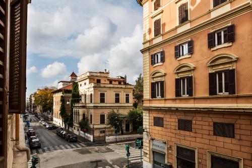 LaHouse Rome by Premium Suites Collection