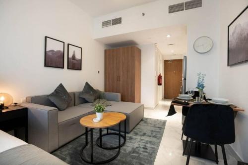 Bloomfields Cozy Stu in Oasis Masdar City