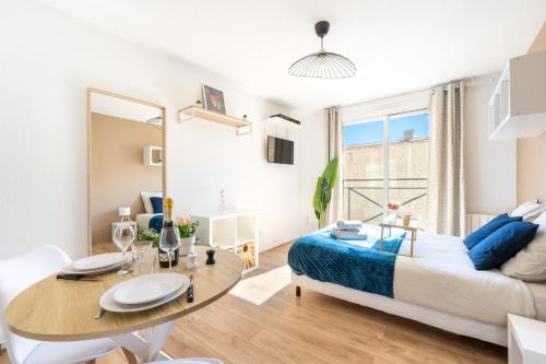 BnGo I Le Cosy I 2 personnes, Gare Perrache, Place Bellecour, Hypercentre Lyon, 3ème étage ABSENCE ASCENSEUR DU 12 OCTOBRE Au 20 NOVEMBRE 2026