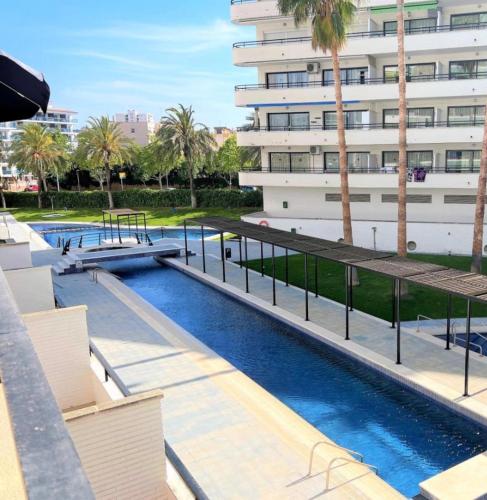 Ático en el centro de Salou con gran piscina comunitaria