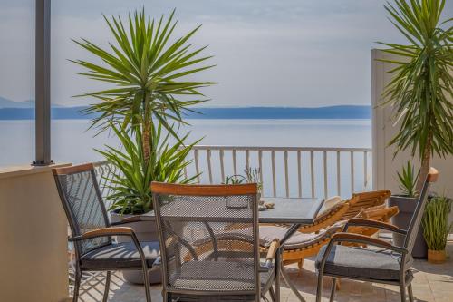 Apartments Podgora