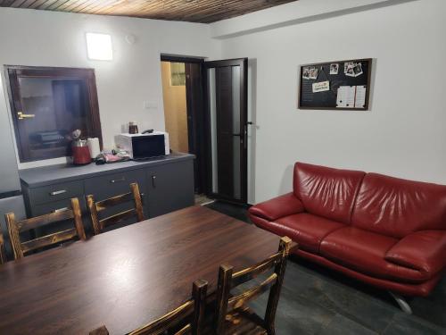 Mila's Pet Friendly Holiday House