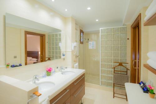 Koupelna v ubytování Apartamentos Gasteiz