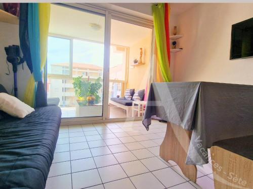 111 t2 proche plage, loggia