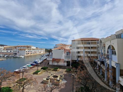 111 t2 proche plage, loggia