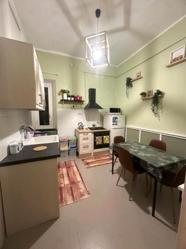 Trastevere Rome's heart charming & cozy apartment 4
