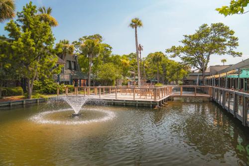 Sunny Side at The Sands - Walk to Coligny photo 27