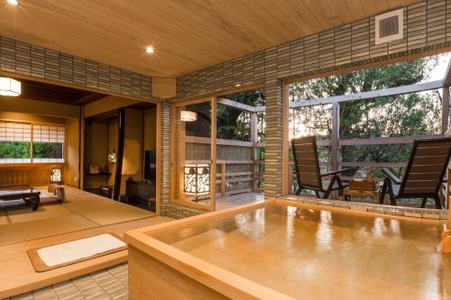 Kyoto Nanzenji Ryokan Yachiyo Established in 1915