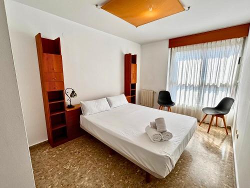 Travel Habitat Grau-Ayora Apartment - Free PARKING