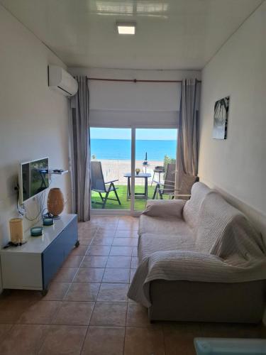 Apartamento en Primera Línea de Playa de La Carihuela