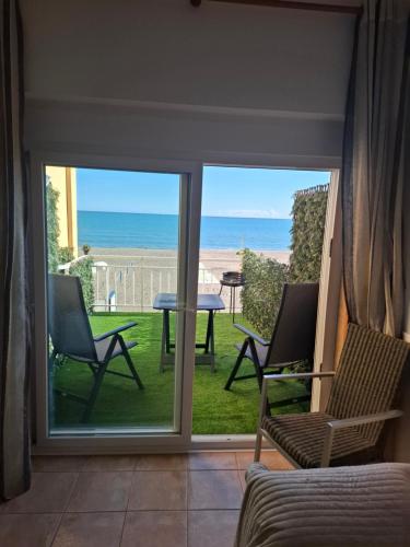 Apartamento en Primera Línea de Playa de La Carihuela