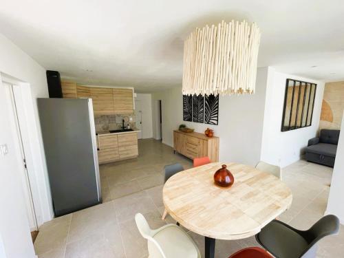 Appartement Standing 70m2 proche mer avec piscine