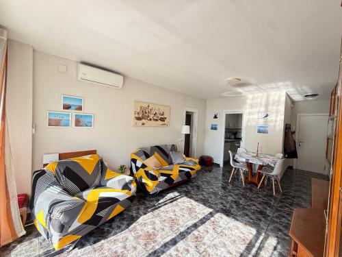 Apartamento 1 línea de playa + Parking! Salou