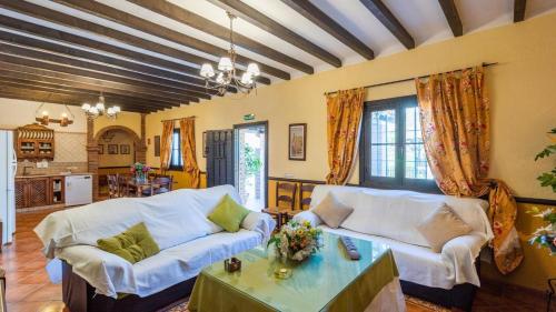 Casa Castillo Malaga by Ruralidays