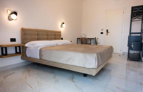 Sky Touch Suites Napoli photo 41