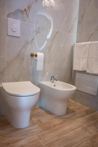Sky Touch Suites Napoli photo 47