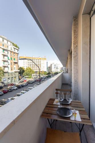 Centrale-Duomo 10min - Spacious App - sleeps 4