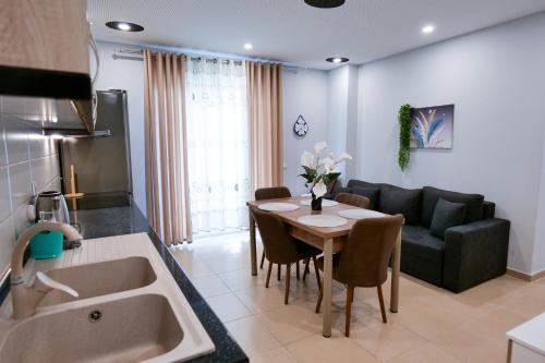 Cattleya Apartment