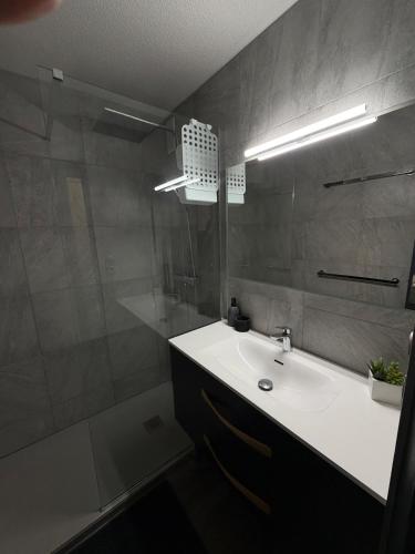 Studio pour 4 personnes - Piscine- Ascenseur