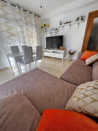 APARTBEACH SANTA ELENA CLIMATIZADO PARKING y JUNTO PLAYA CAPELLANS