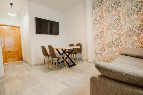 The Clover Apartments Upperfloor