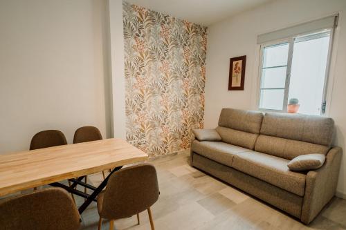 The Clover Apartments Upperfloor