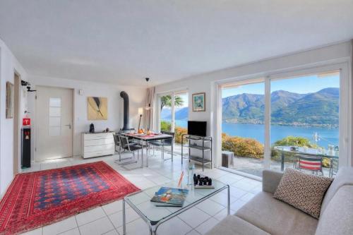 Casa brighella Brissago with Lake View - Happy Rentals