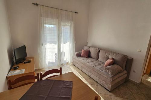 Apartments by the sea Bibinje, Zadar - 14280