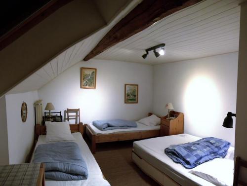Cama ou camas em um quarto em Villa Jules