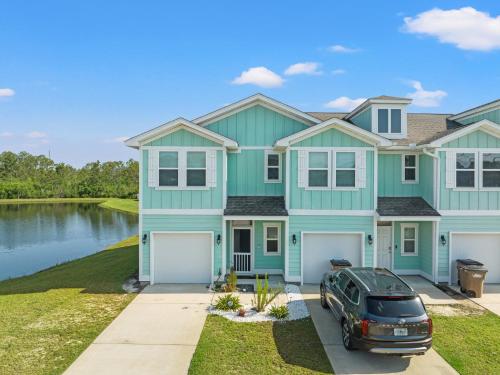 NEW 3BRs - Renovated - Waterfront - Game Room - 8mins to Beach photo 22