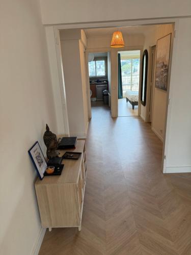 Modern 60m2 apartment with 2 balconies, at 50 meters from sea