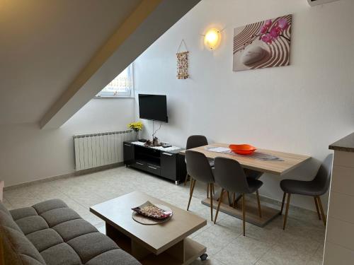 Apartments Amela