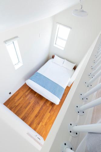 Atrium 2Bedroom-79M2 with small Car space-5mins to station-1min to 24-7shop