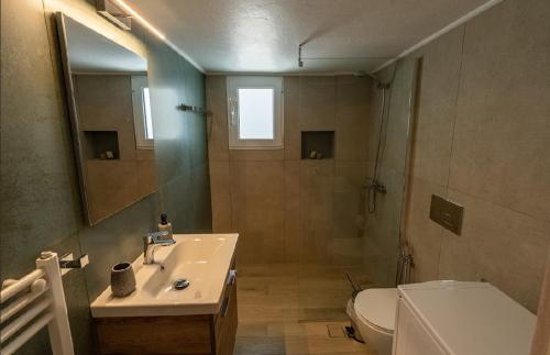 Cozy Apartment in Faliro