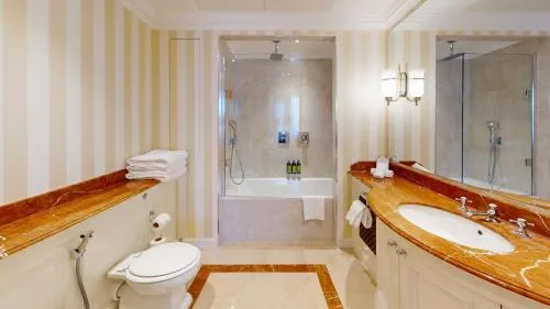 Cheval Thorney Court at Hyde Park photo 94