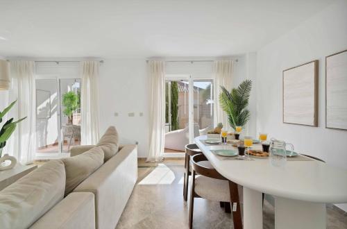 Villa Mare - Seaview Luxury House with Private Jacuzzi