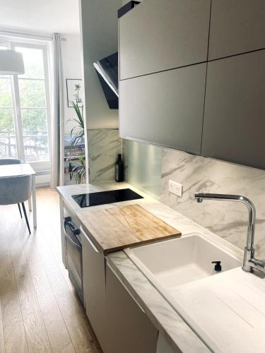 Paris Bastille bright apartment of 25 m2