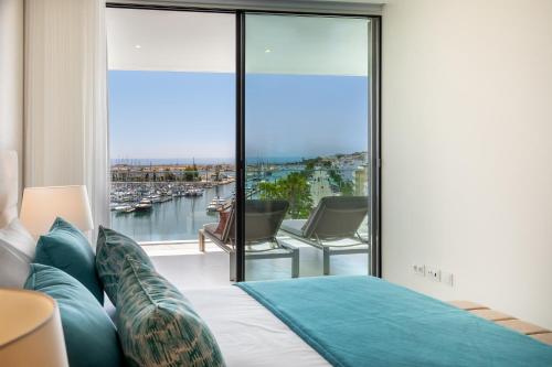 The Ocean Penthouse VR2-5A