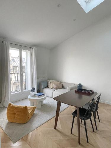 Luxurious apartment near Saint-Germain-des-Près