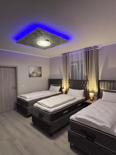 Foto COMFY Ferienwohnung nähe Uni & Zentrum - Modern 2