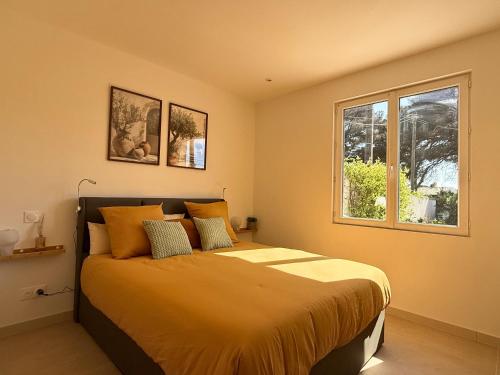 Villa avec jacuzzi & piscine - proche port & plages