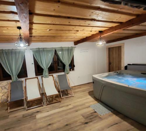 Forest Home 12 by GREEN Croatia