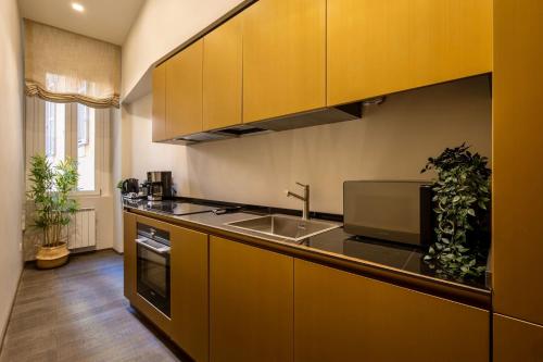 Petra Exclusive Apartment Near the Pantheon
