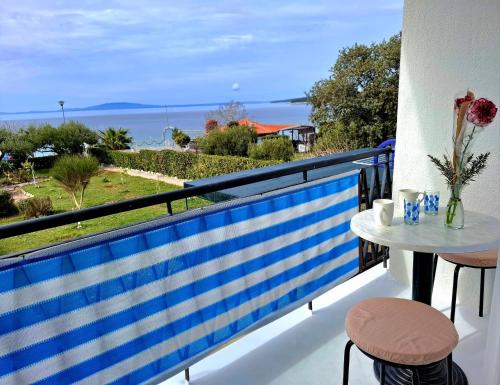 Rooms Meli Seafront Chill